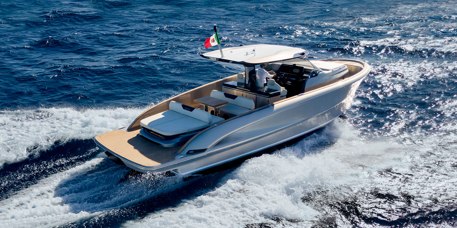 Solaris 40 Open